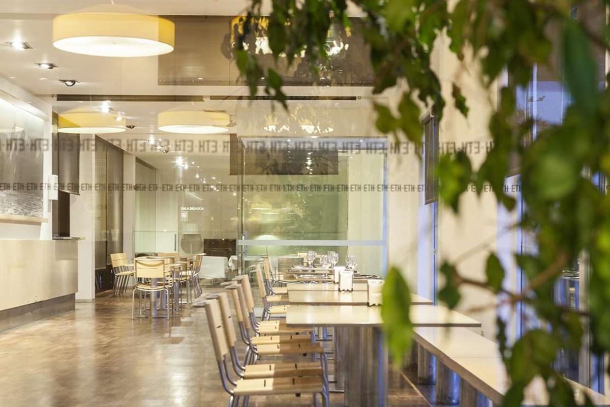 Eth Irun Hotel Exterior photo