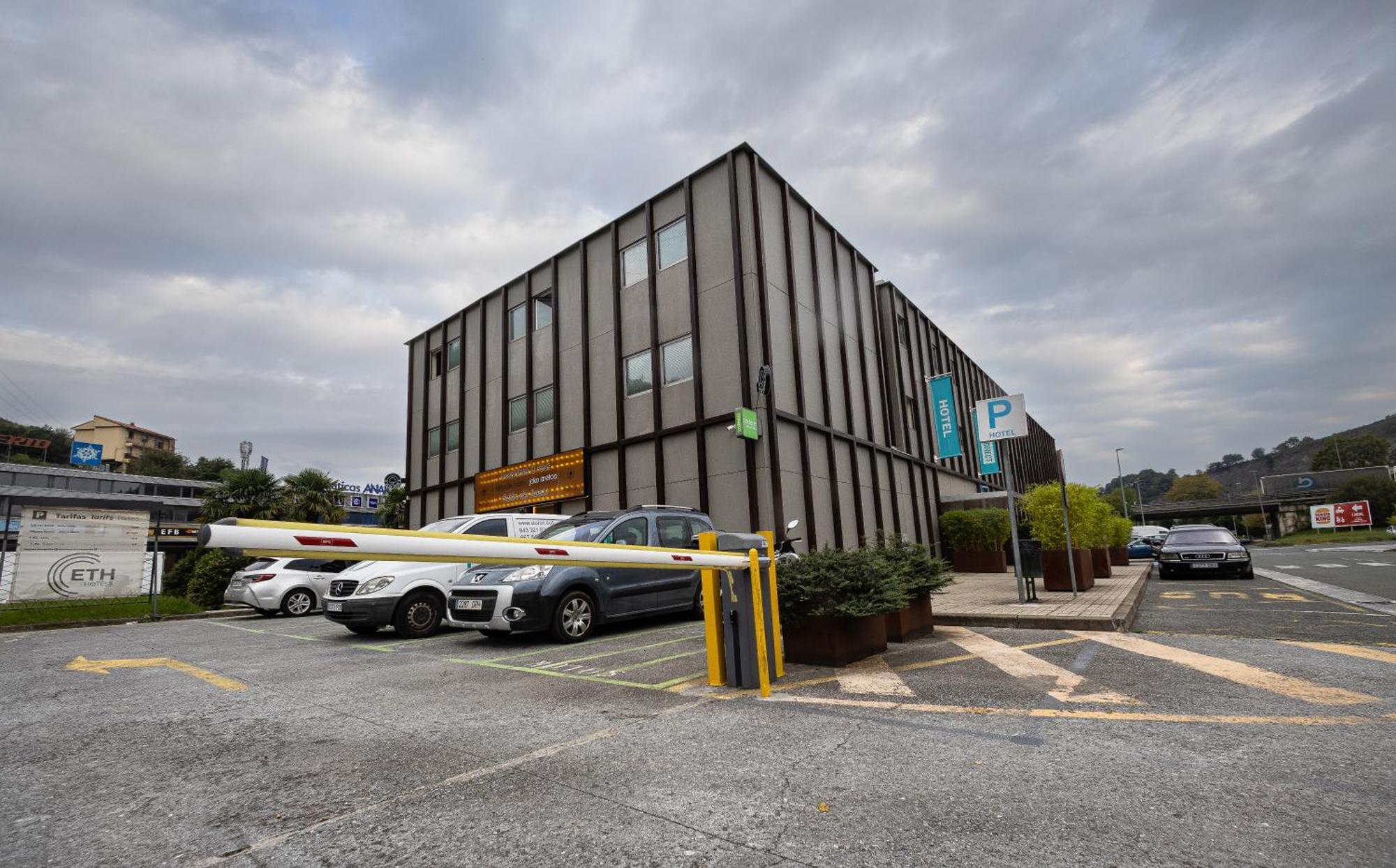 Eth Irun Hotel Exterior photo