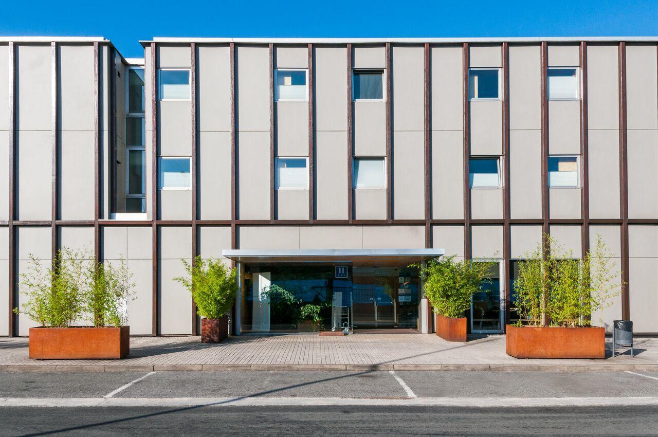 Eth Irun Hotel Exterior photo