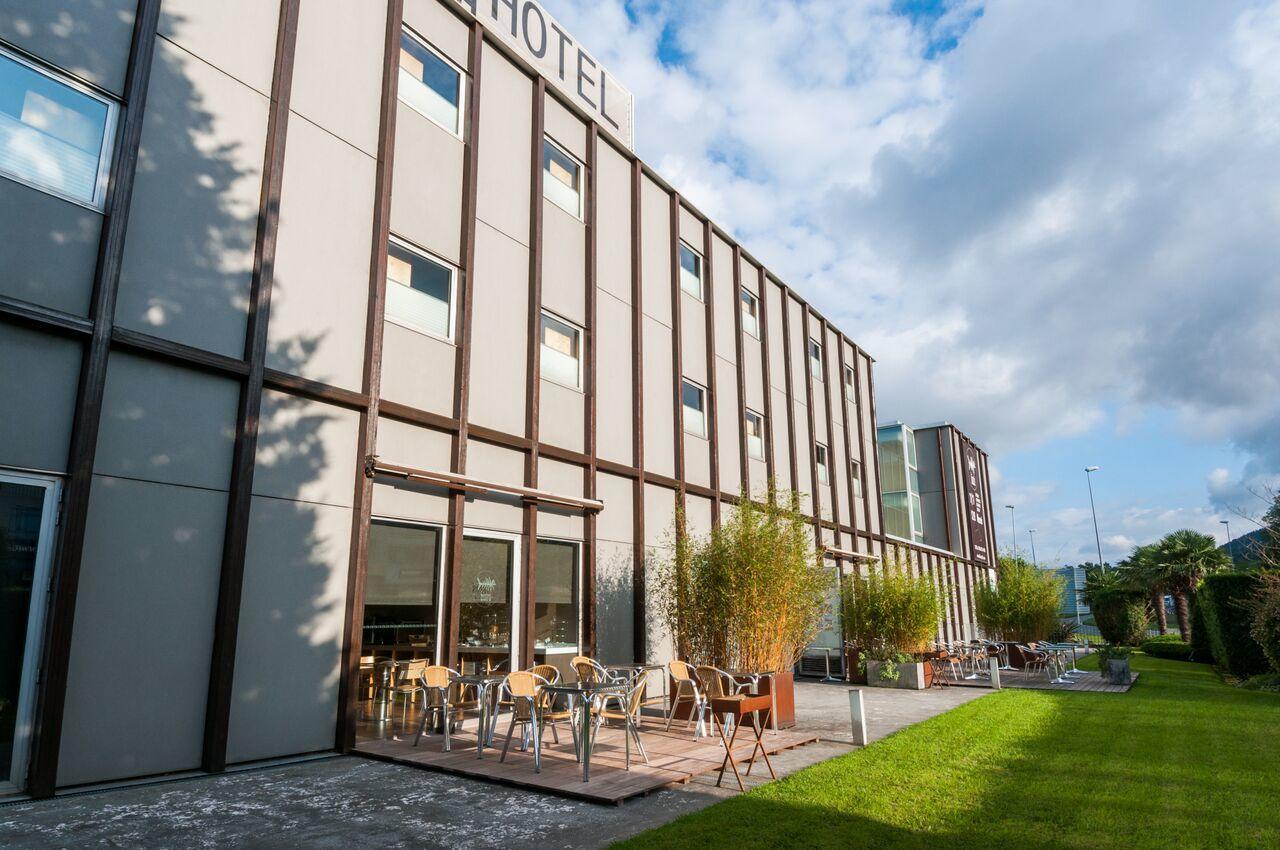 Eth Irun Hotel Exterior photo